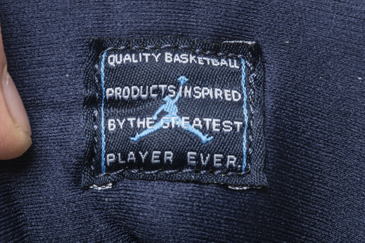 Air Jordan 11 “Midnight Navy” 378037-123