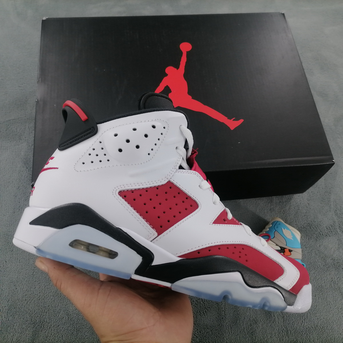 Air Jordan 6 CarMine CT8529-106