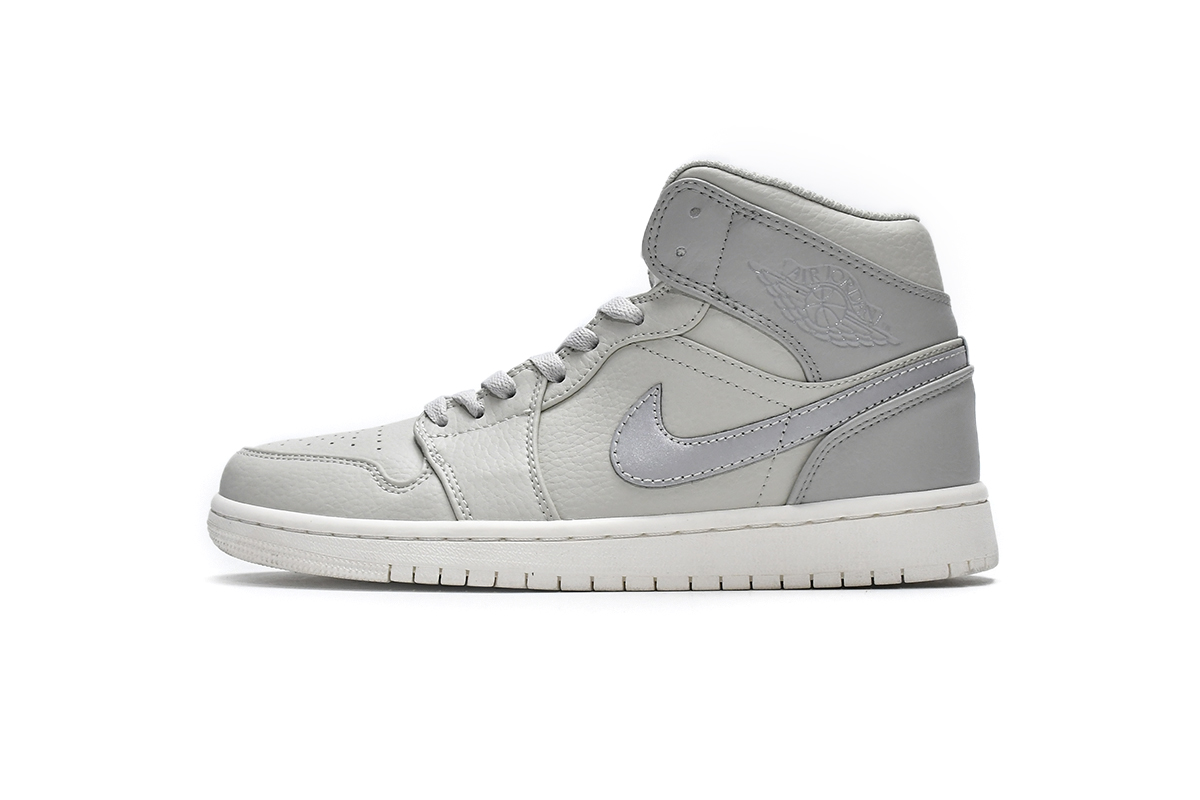 Air Jordan 1 Mid SE Light Bone 852542-003
