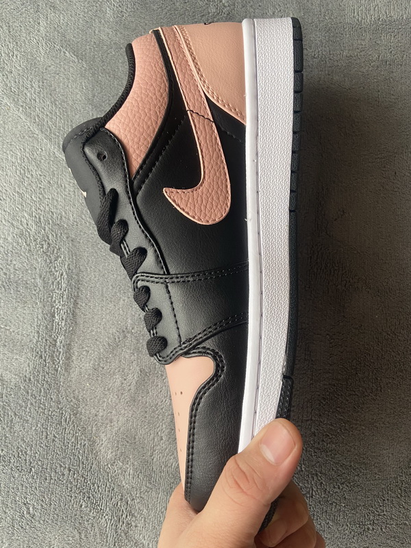 Air Jordan 1 Low Crimson Tint  553558-034