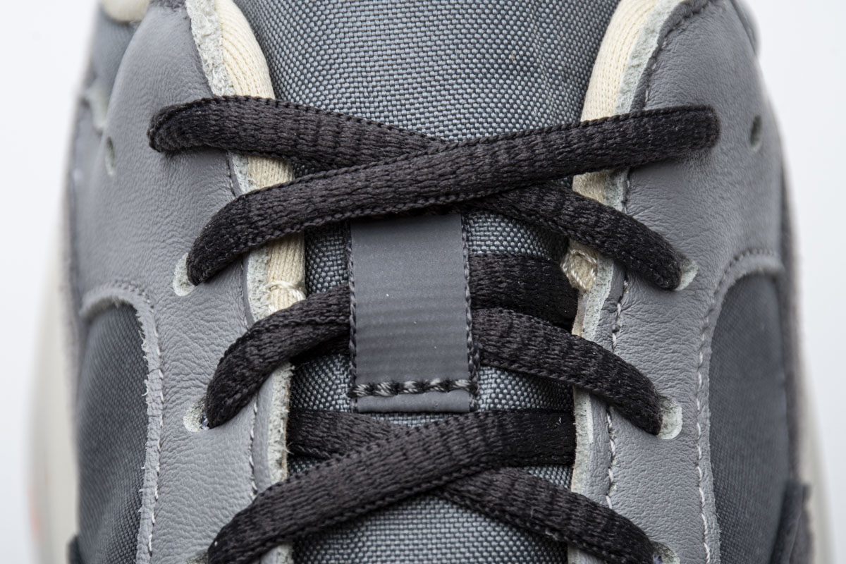 DG  Yeezy Boost 700“Magnet”FV9922