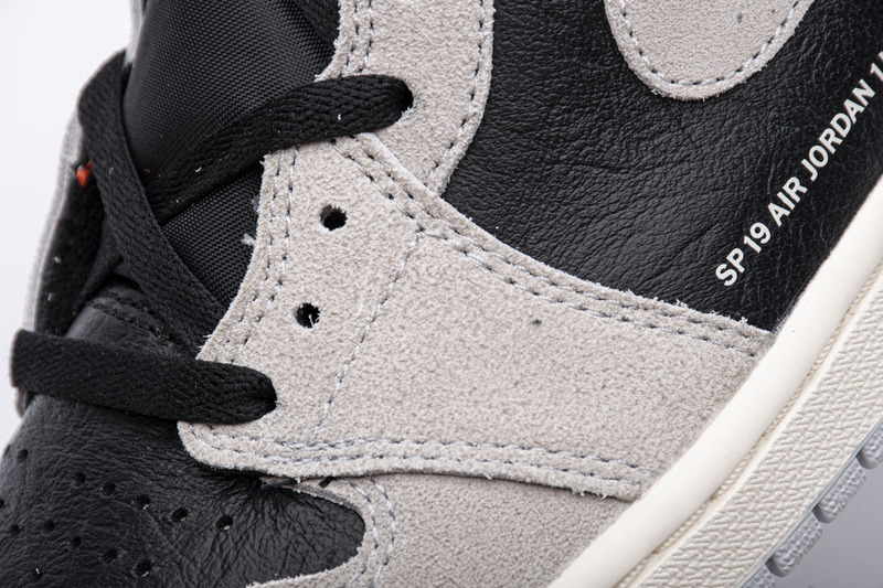 Air Jordan 1 OG Hi Retro“Neutral Grey” 555088-018