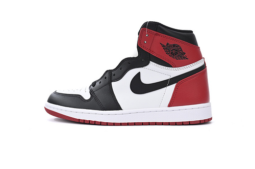 Air Jordan 1 High OG “Black Toe”555088-125