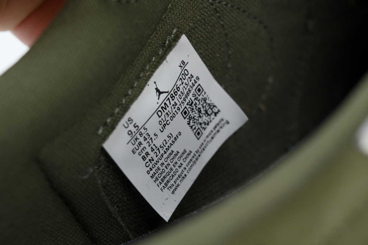 Travis Scott x Air Jordan 1 Retro Low