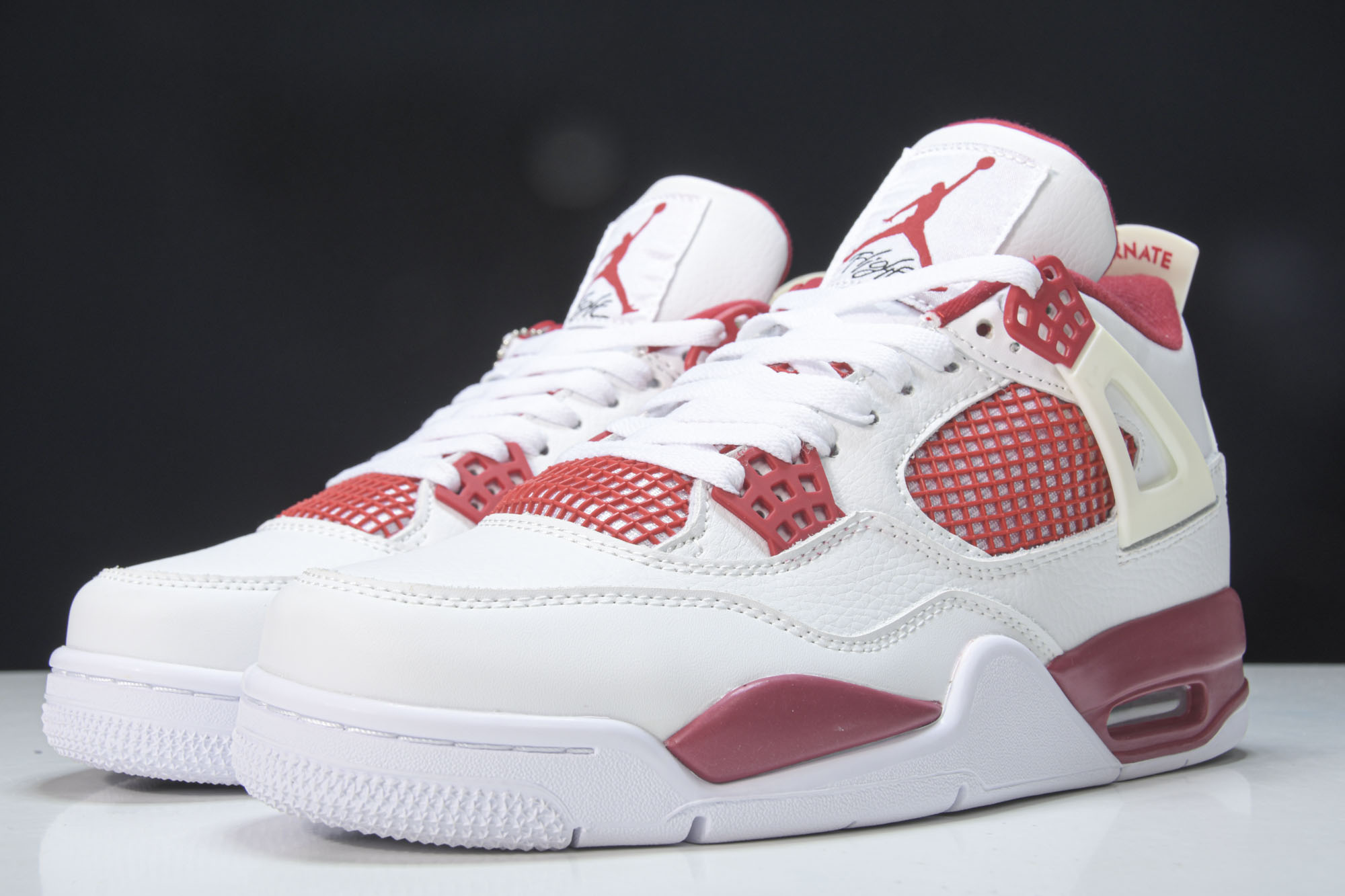 Jordan 4 Retro Alternate 89  308497-106