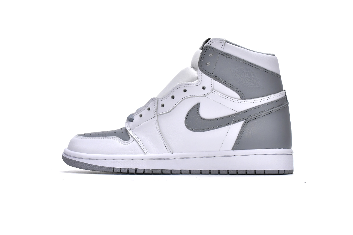 Air Jordan 1 High OG Stealth  555088-037