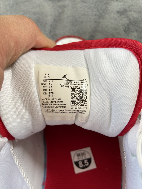 Air Jordan 1 Low SE“Spades”   DJ5185-100