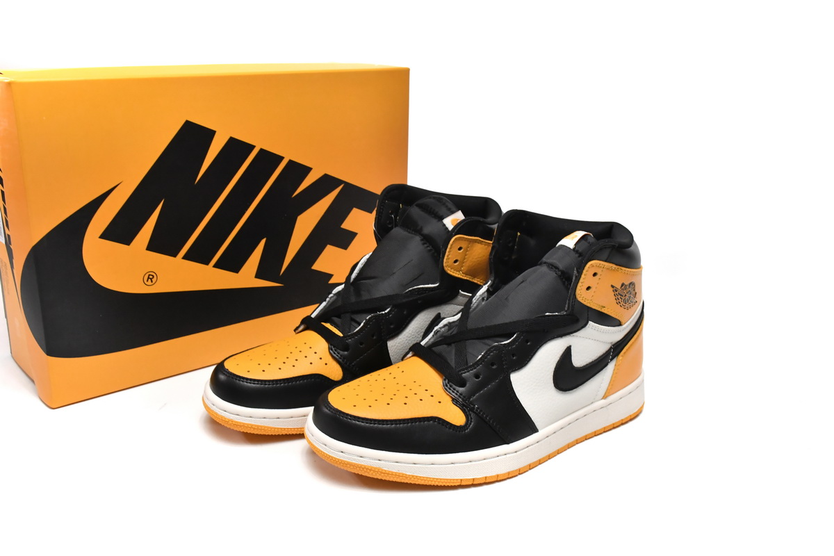 Air Jordan 1 High OG Yellow Toe Taxi 555088-711