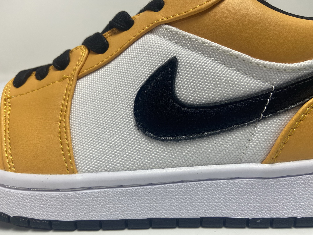 Air Jordan 1 Low Laser Orange   CZ4776-107