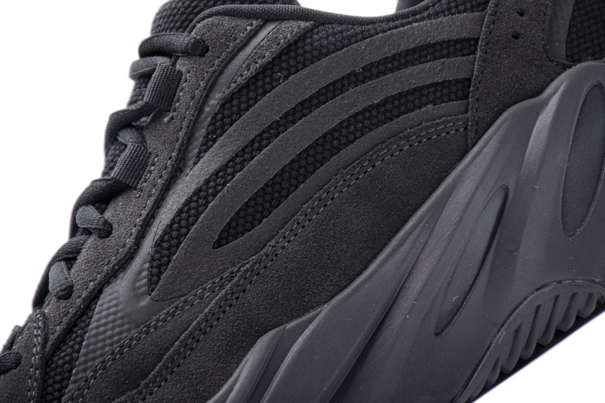 PK GOD  Adidas Yeezy 700 “Vanta” FU6684