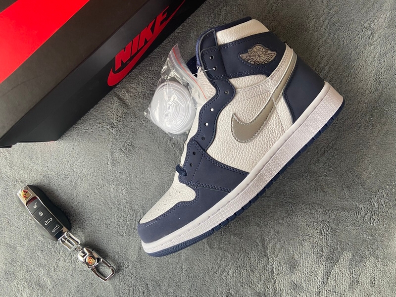 Air Jordan 1 High OG Japan Midnight Navy  C1788-100