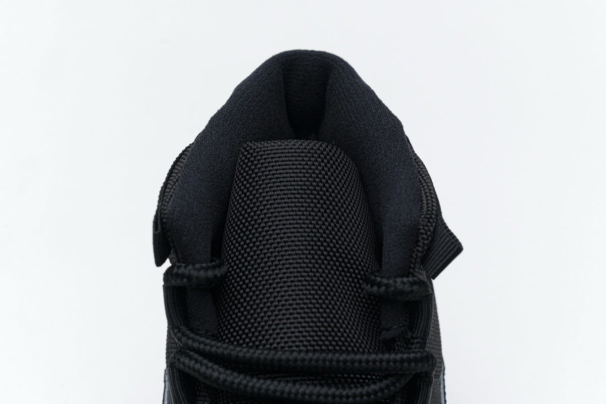 Air Jordan 11 25th Anniversary Black Silver Eyelets CT8012-011