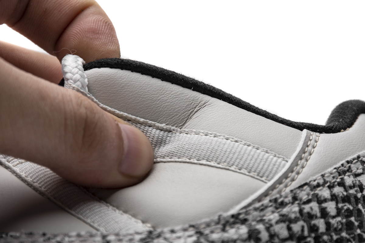 Air Jordan 11 Low “Light Bone” CD6846-002