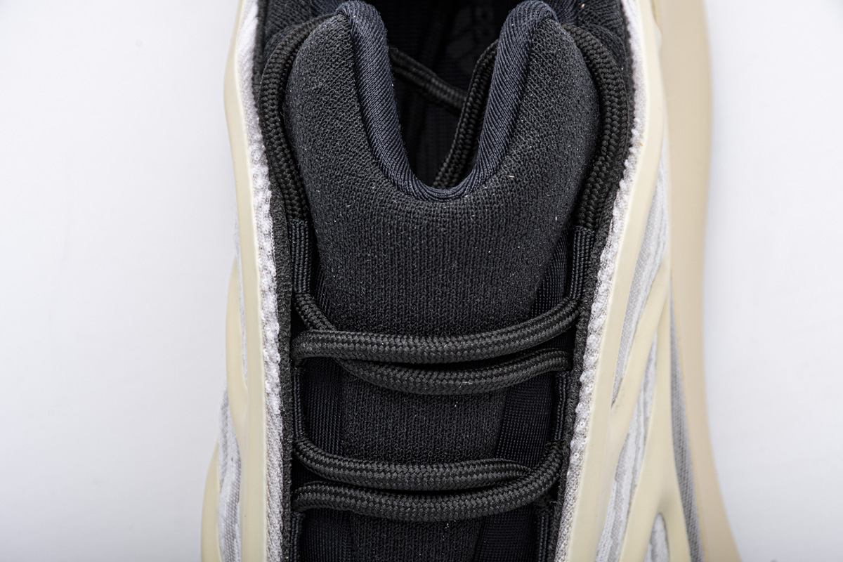 adidas Yeezy 700 V3 “Azael”Basf Boost FW4980