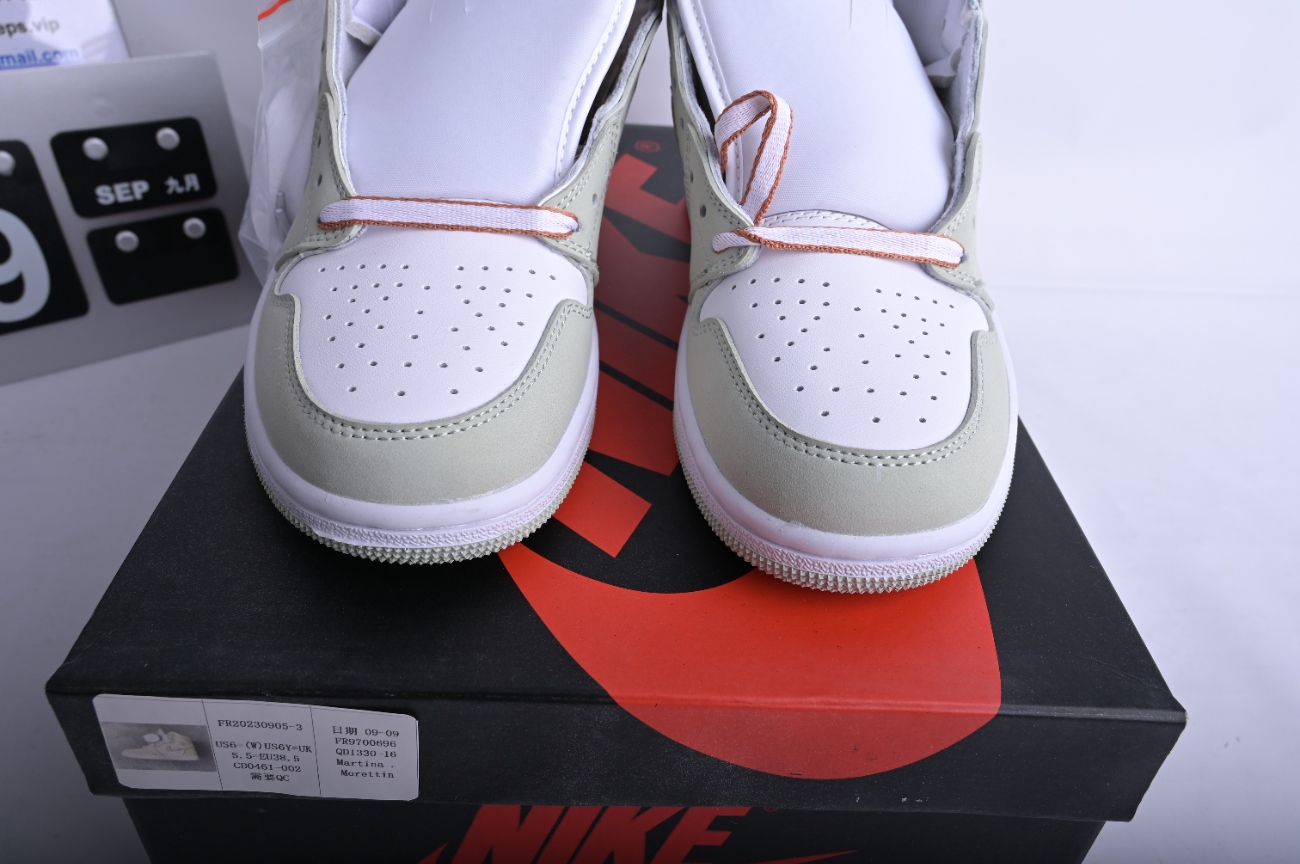 Air Jordan 1 High OG Seafoam  CD0461-002
