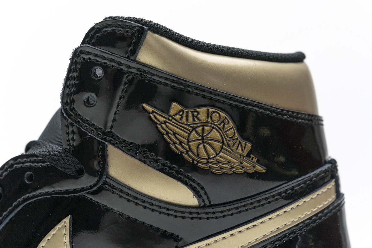 DG  Air Jordan 1 High OG Patent Black Metallic Gold  555088-032