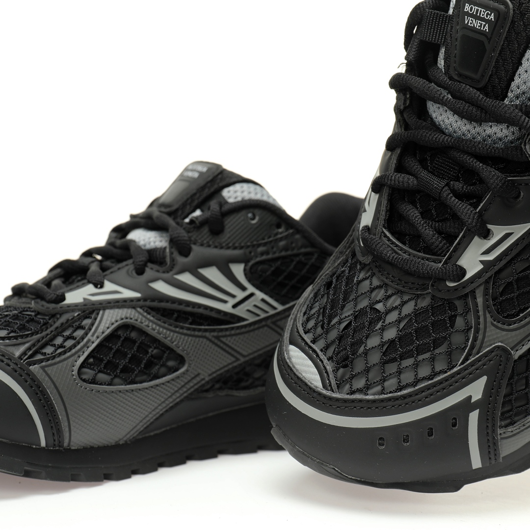 Bottega Veneta Orbit Lace-up Low Sneakers Black 741357v2x401000