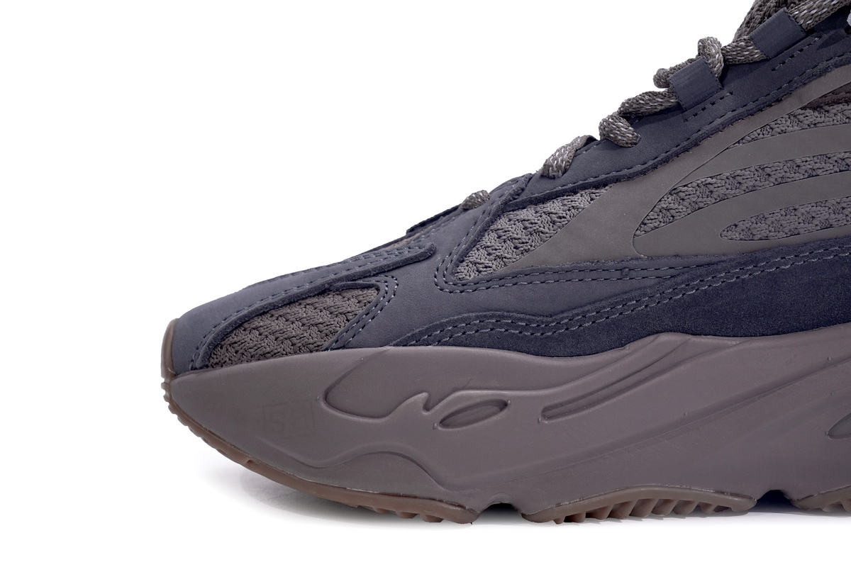 DG   adidas Yeezy Boost 700 V2 Enflame Amber Mauve  GZ0724