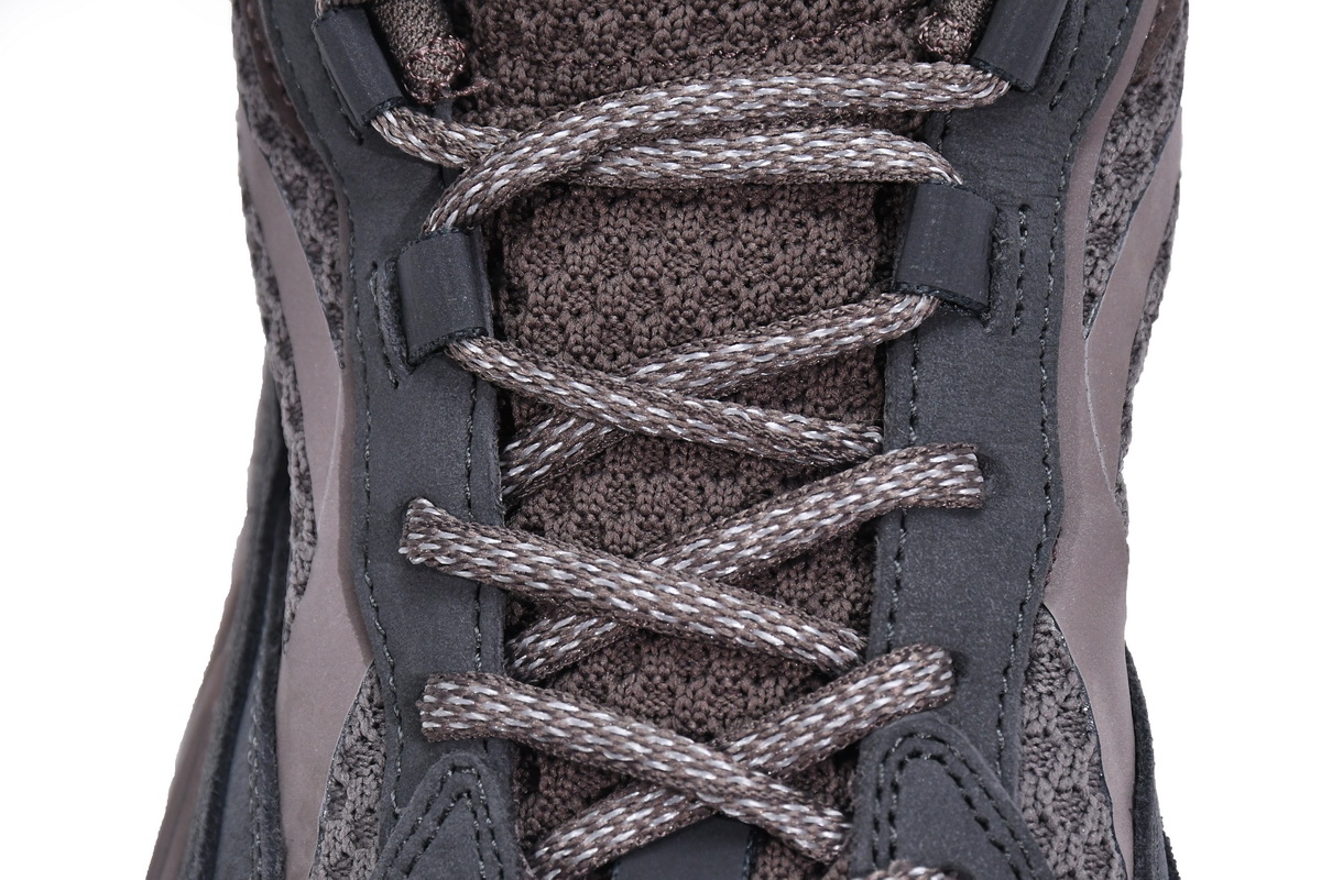 adidas Yeezy Boost 700 V2 Enflame Amber Mauve GZ0724