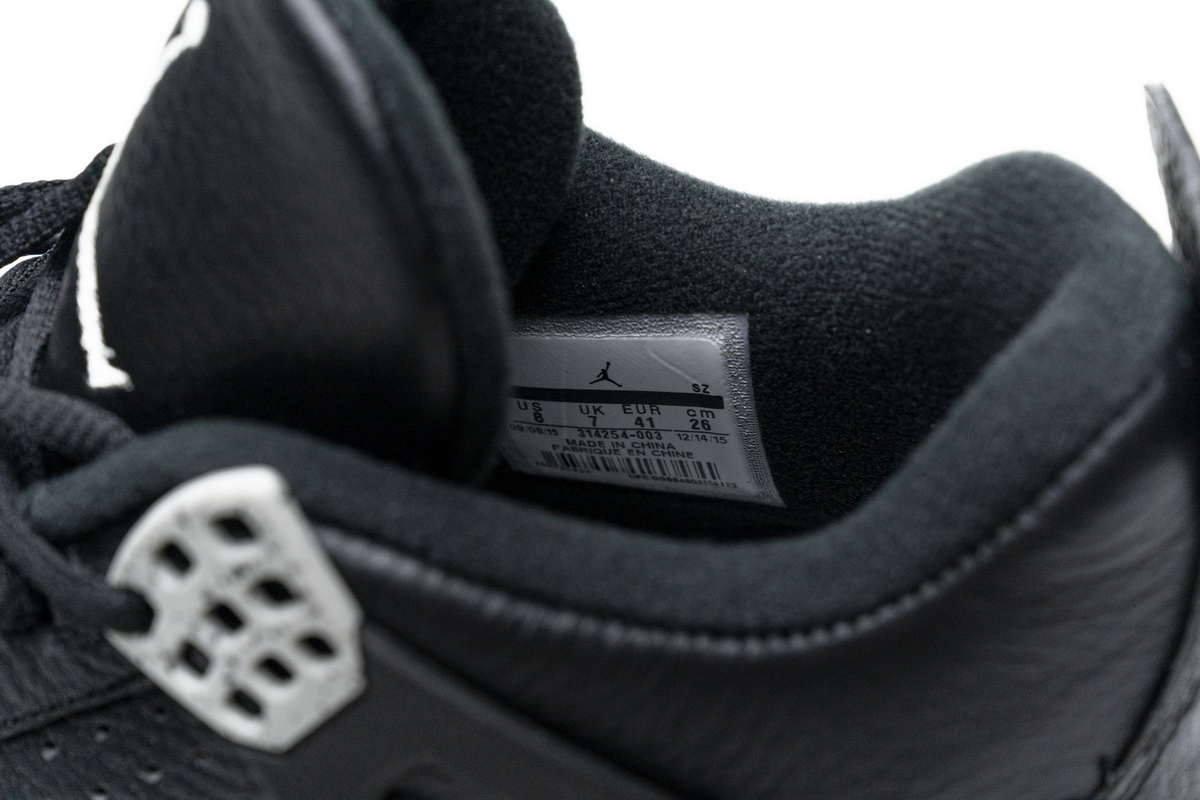 Air Jordan 4 Retro “Metallic Orange” CT8527-118