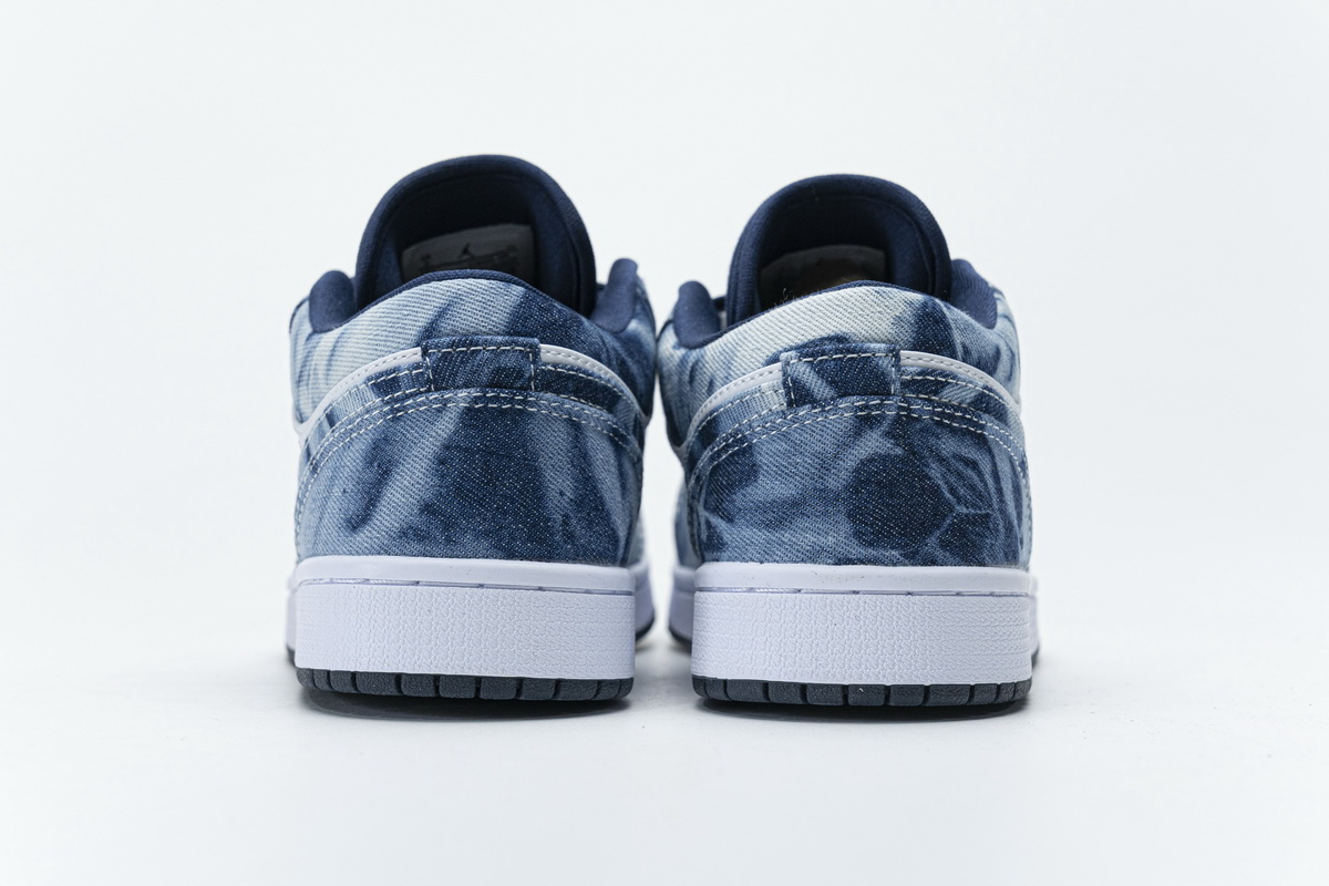 Air Jordan 1 Low SE Washed Denim   CZ8455-100