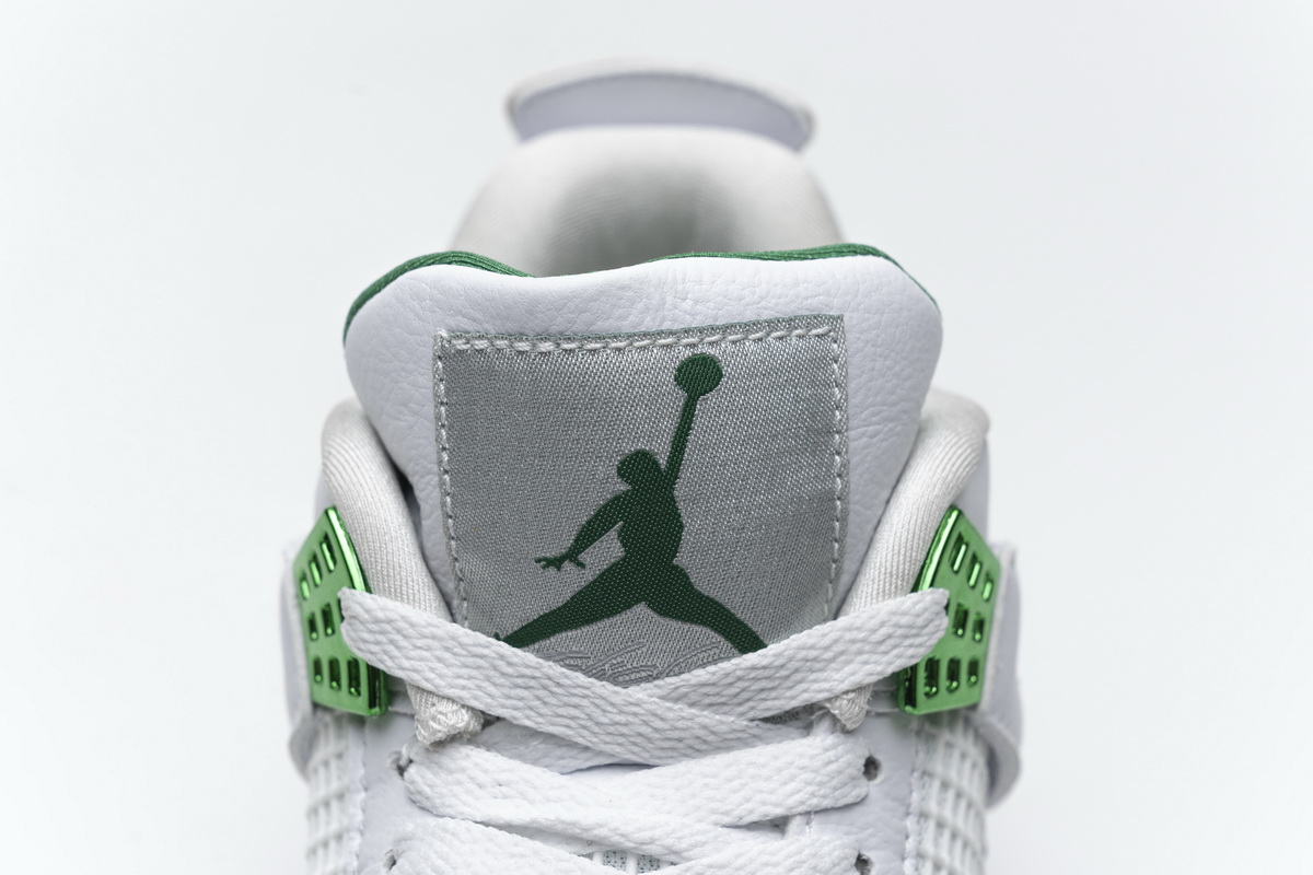 Air Jordan 4 Retro “Metallic Green”CT8527-113
