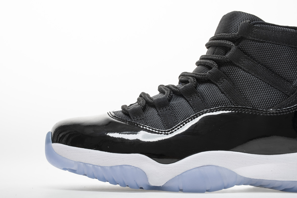 Air Jordan 11 “Space Jam” 378037-003
