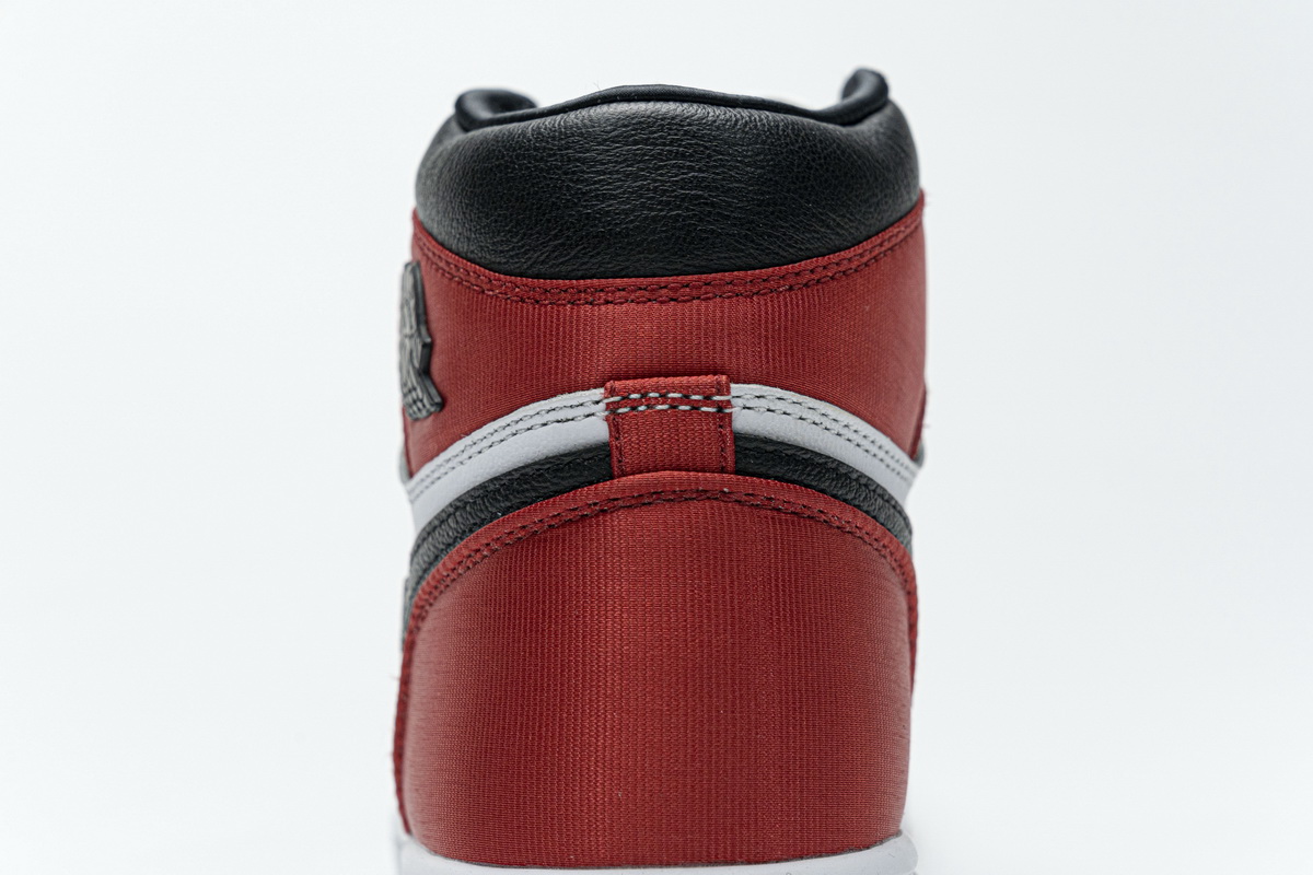 PK GOD  Air Jordan 1 Retro High Satin 'Black Toe'   CD0461-016