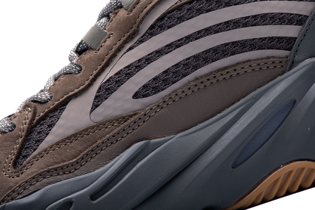 Adidas Yeezy Boost 700 V2 “Geode” EG6860