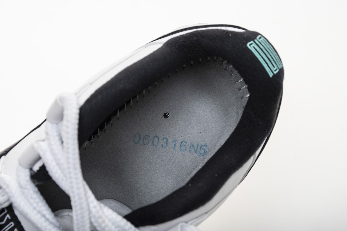 Air Jordan 11 Low “Easter” 528895-145