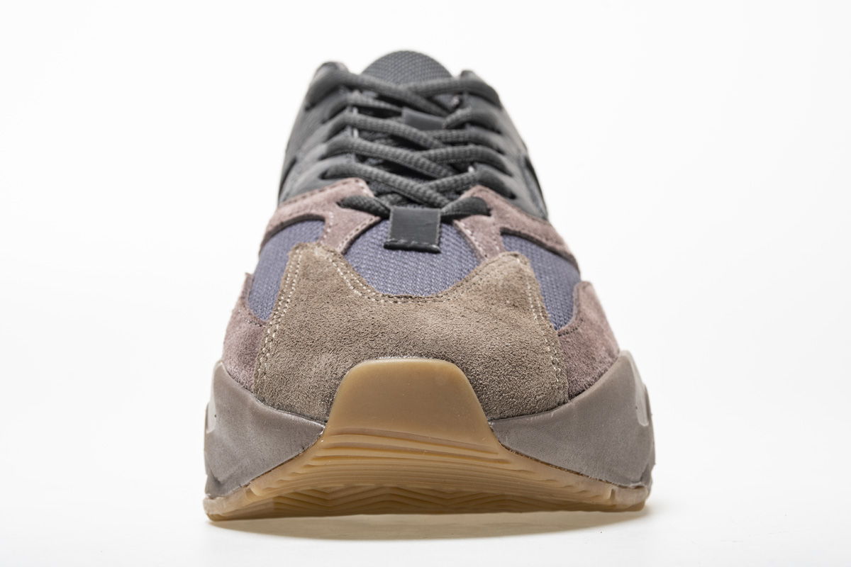 Yeezy Boost 700 “Mauve” EE9614