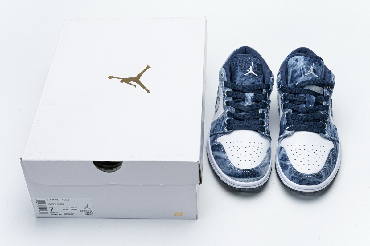 Air Jordan 1 Low SE Washed Denim   CZ8455-100