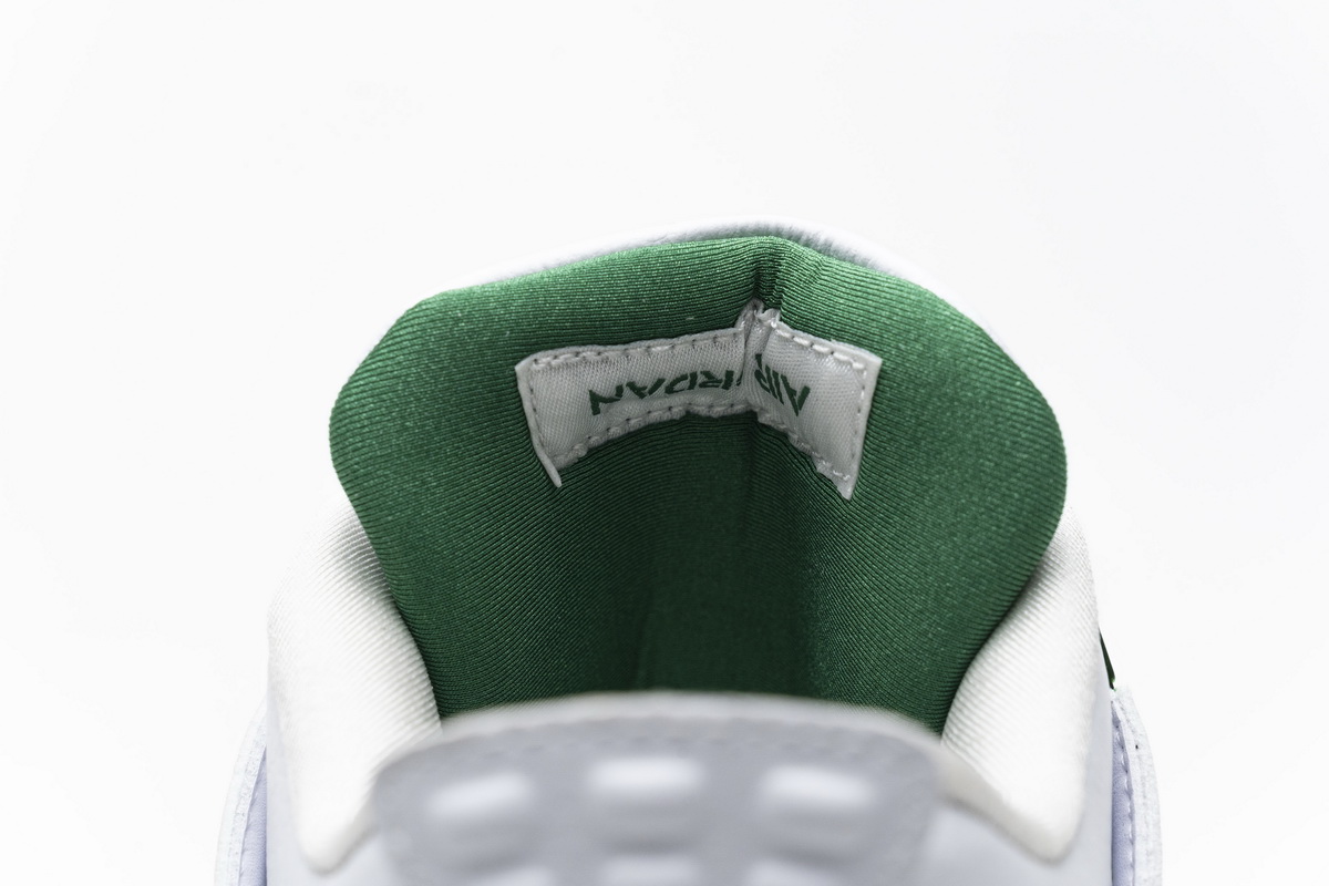 Air Jordan 4 Retro “Metallic Green”CT8527-113