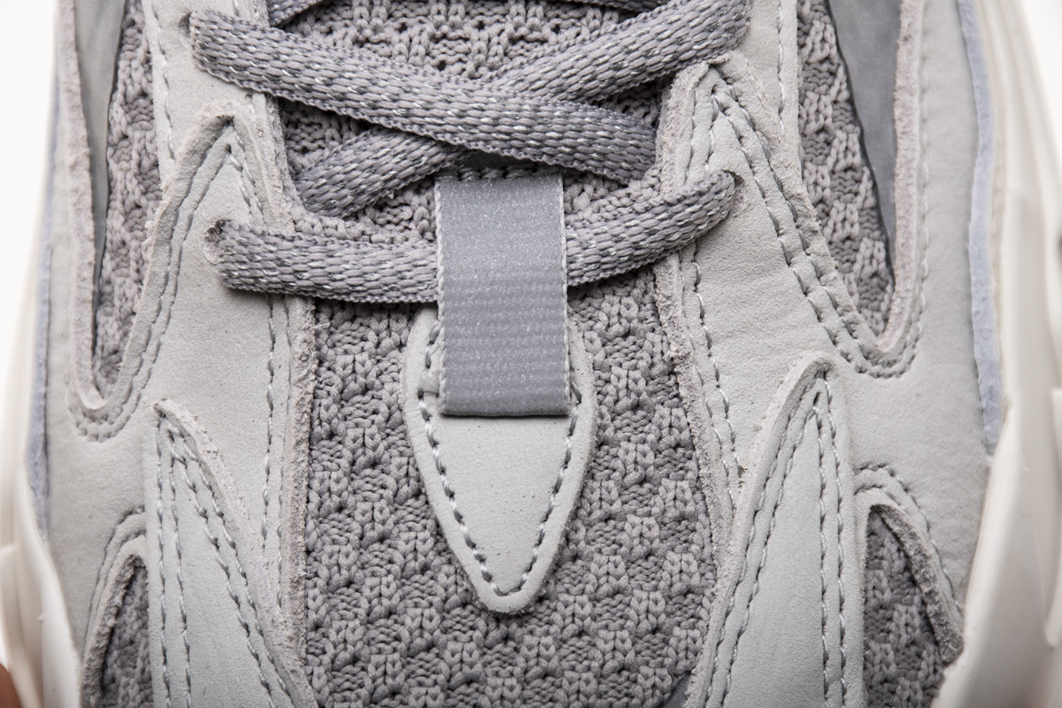DG  Yeezy Boost 700 V2 “Static” EF2829