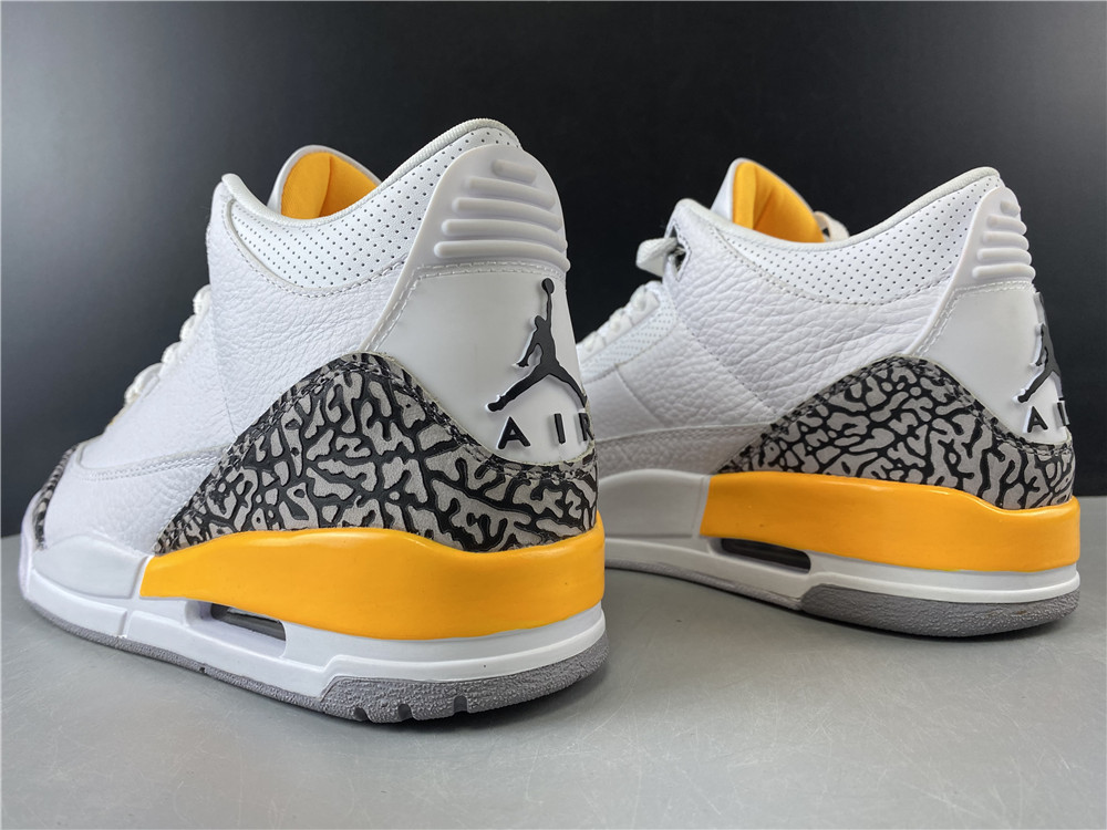 Air Jordan 3 WMNS “Laser Orange”   CK9246-108