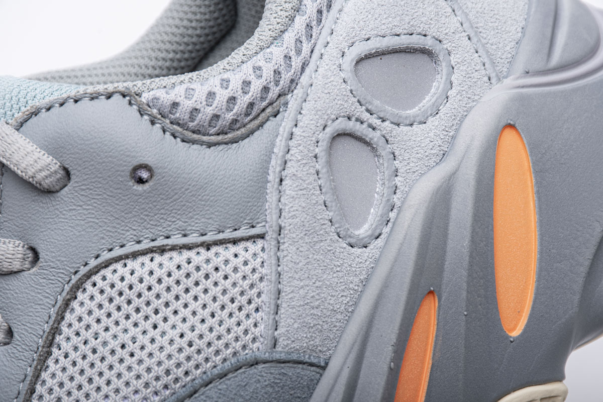 DG  Yeezy Boost 700“Inertia” EG7597