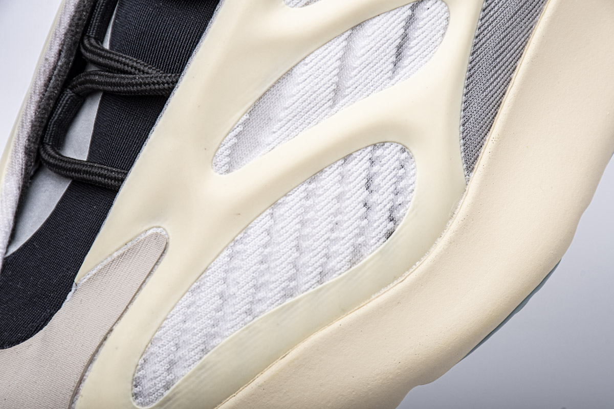adidas Yeezy 700 V3 “Azael”Basf Boost FW4980