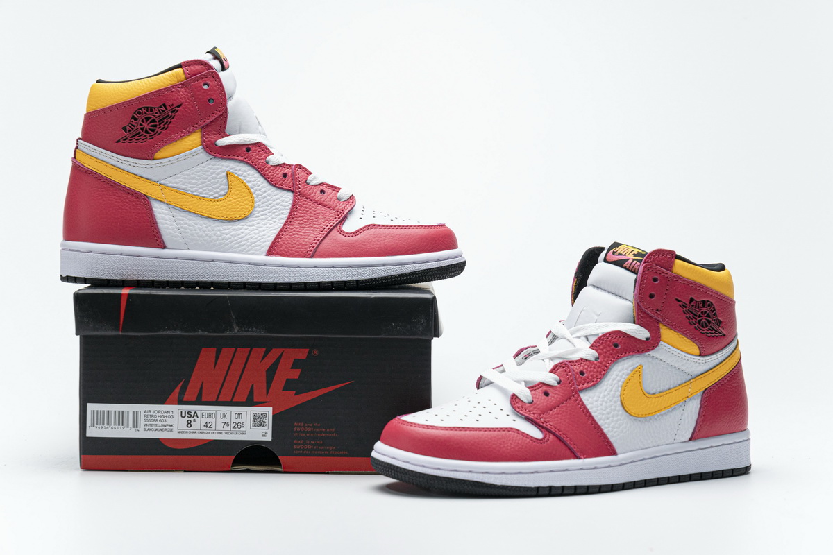 Air Jordan 1 High OG “Light Fusion Red”   555088-603