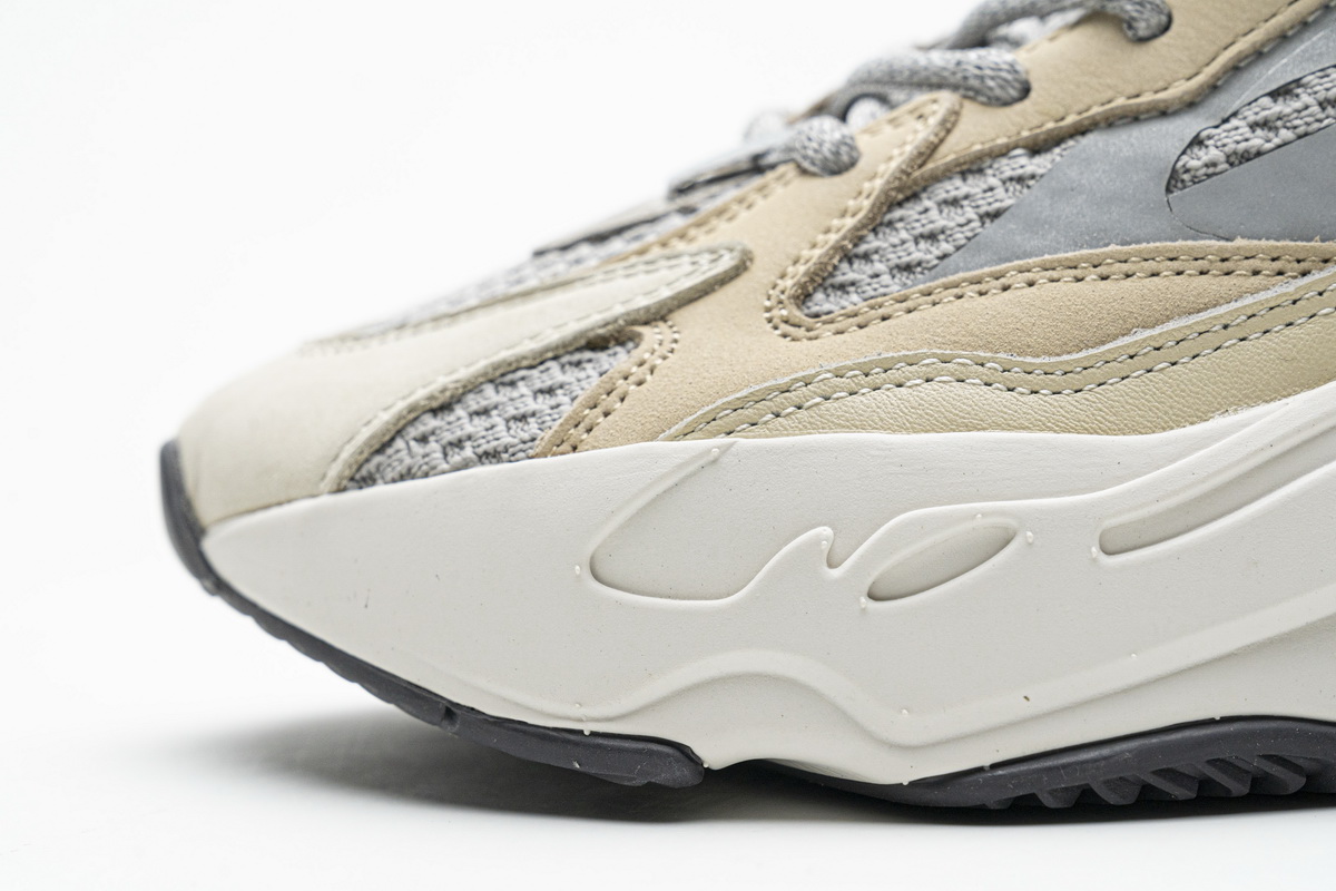 adidas Yeezy Boost 700 V2 “Cream” GY7924