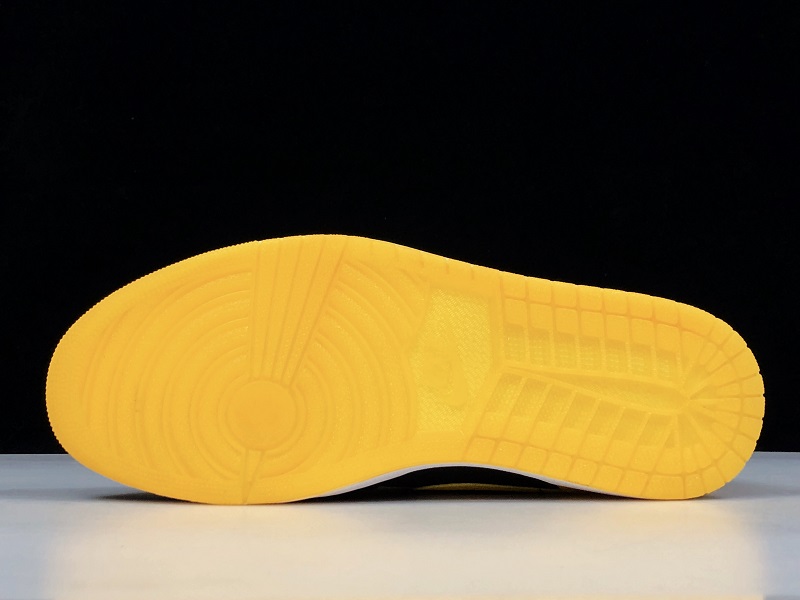 AJ1 New Love AJ1   554724-035