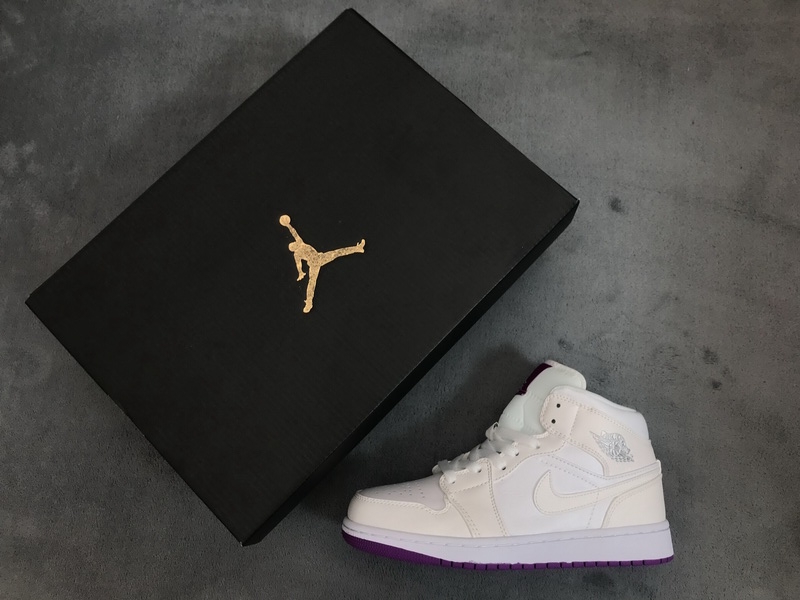 Air Jordan 1 Low Grey Fog Deadly Pink 555112-iD