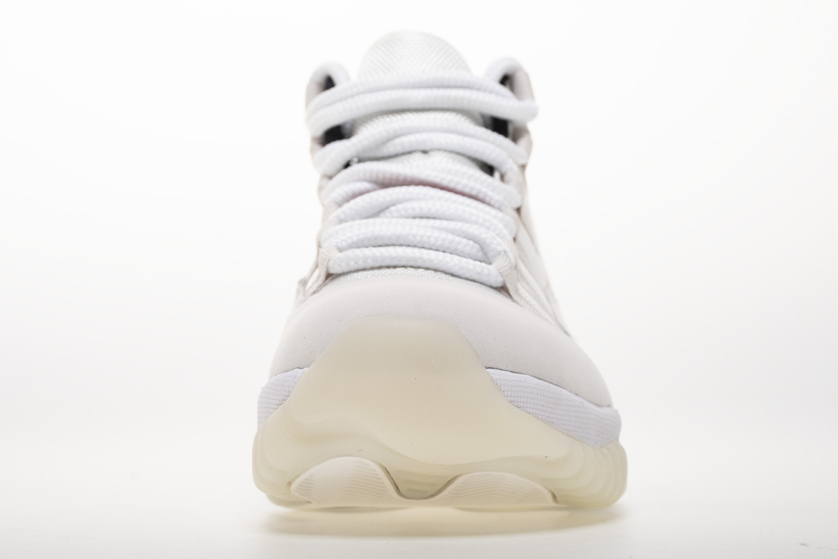 Air Jordan 11 “Platinum Tint” 378037-016