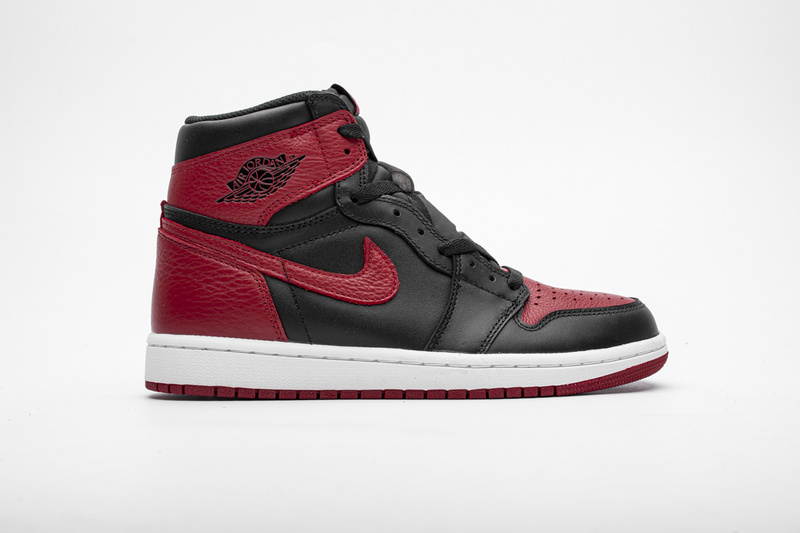Air Jordan 1 High “Banned” 555088-001