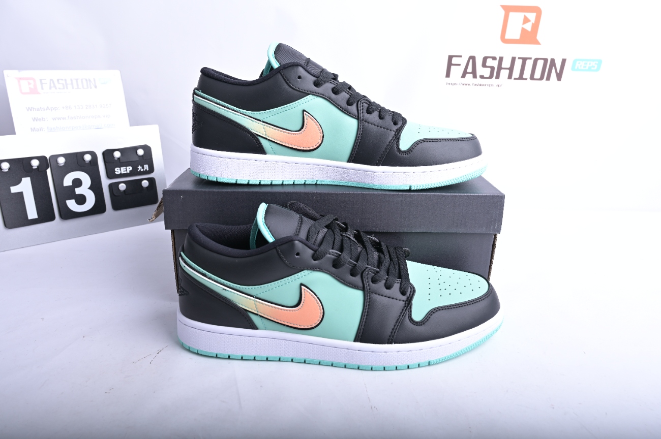 Air Jordan 1 Low SE Tropical Twist  CK3022-301