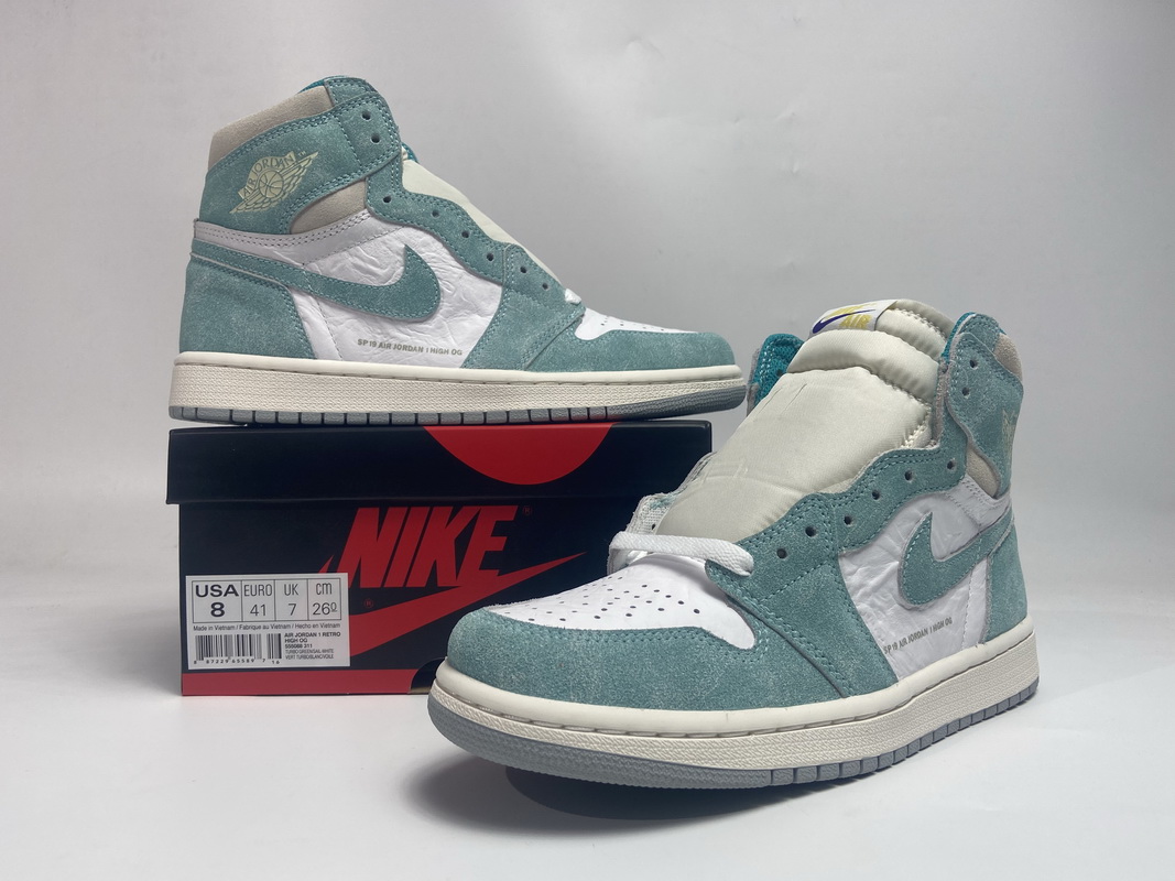 Air Jordan 1 High OG Turbo Green   555088-311