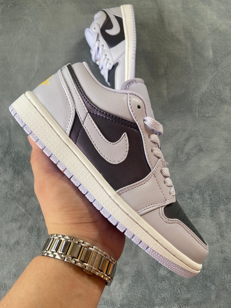 Air Jordan 1 Low Oxygen Purple  554723-505