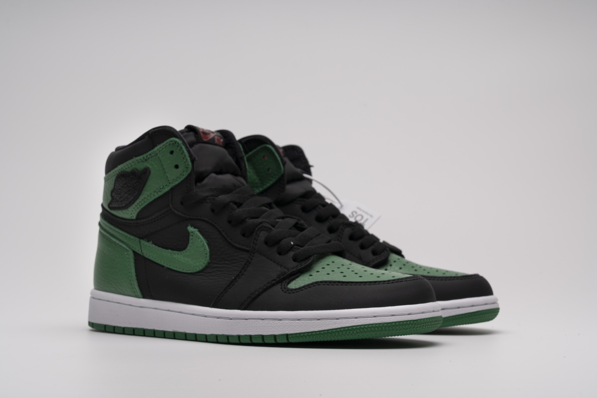 Air Jordan 1 Retro High OG “Pine Green”  555088-030