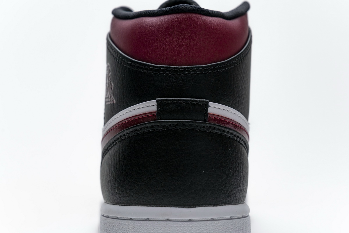 Air Jordan 1 Mid Bred Toe 554724-066