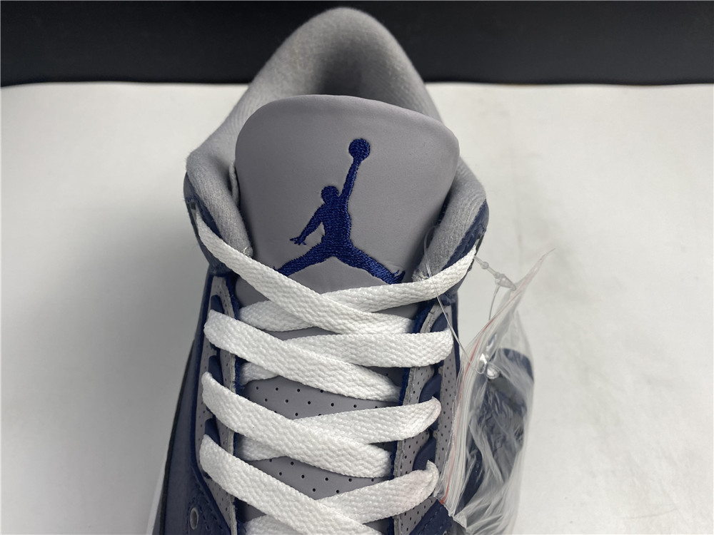 Air Jordan 3 “Midnight Navy”    CT8532-401