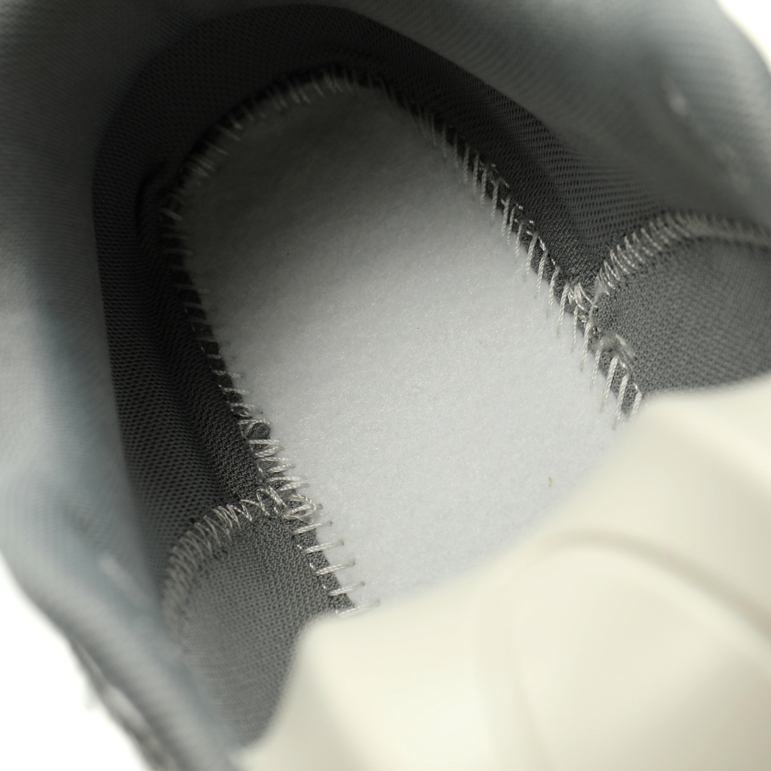 Bottega Veneta Orbit Lace-up Low Sneakers Green 741357v2x401428